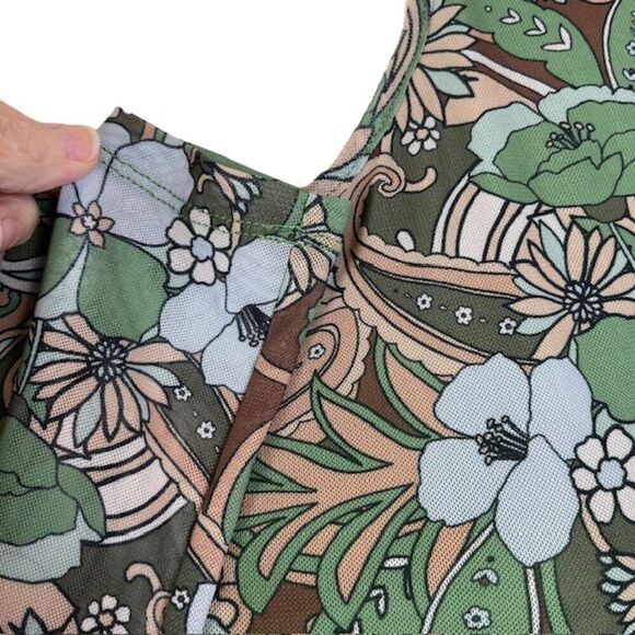 NWT Love Fire Layered Babydoll Blouse Cappuccino Desert Floral Green Tan Small - Picture 3 of 13